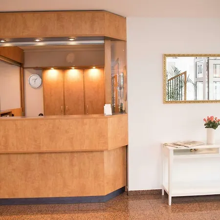 Stadt Hotell